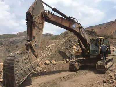 【視頻】它是制霸礦山的挖機(jī):看這個(gè)260萬入手的大家伙表現(xiàn)如何!